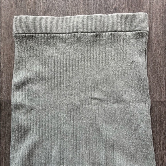 Abercrombie & Fitch Ribbed Mini Skirt in Gray - Picture 5 of 5